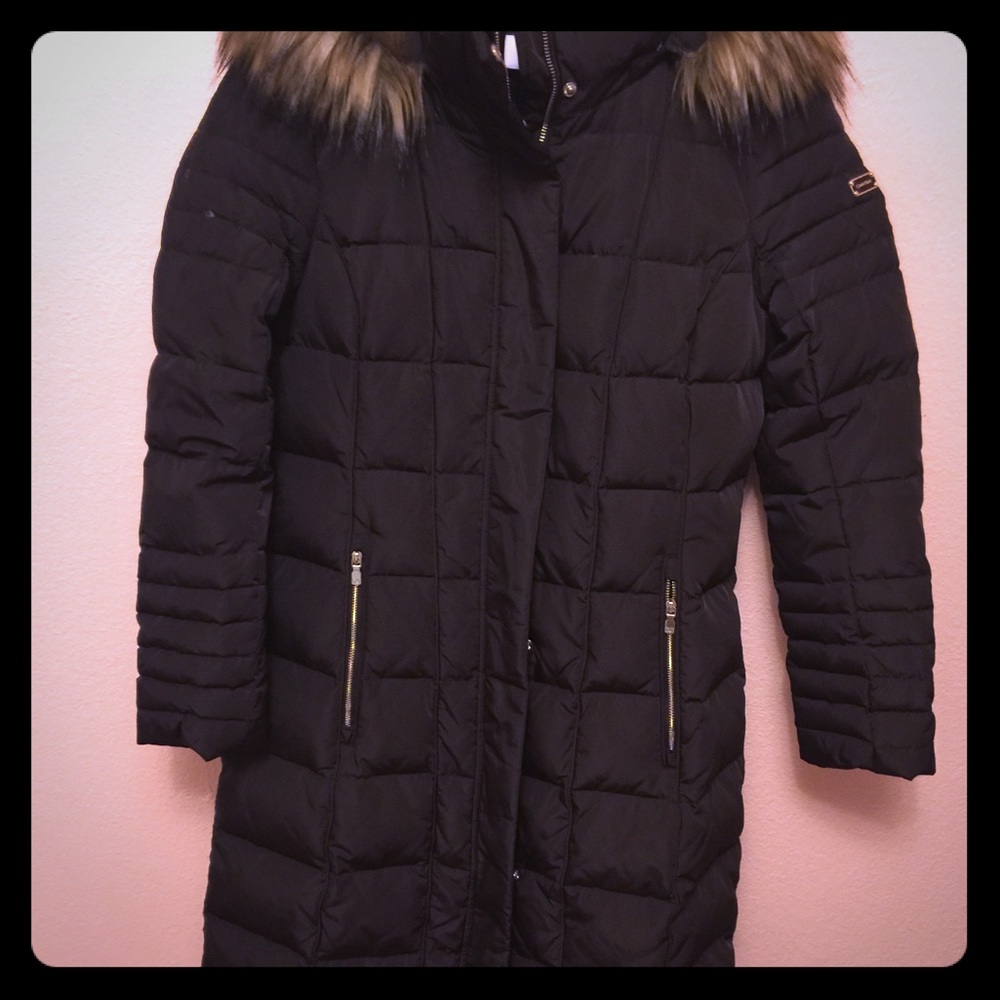 Women faux-fur puffy coat